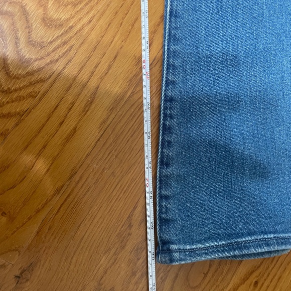MOTHER the weekender Blue Flare Jeans in Layover Wash - Picture 11 of 11